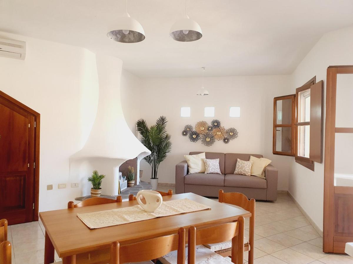Vila Casa Mara Cala Liberotto Exteriér fotografie